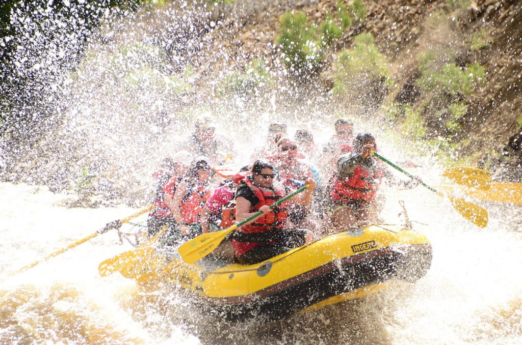 Ultimate Guide to Colorado Whitewater Rafting