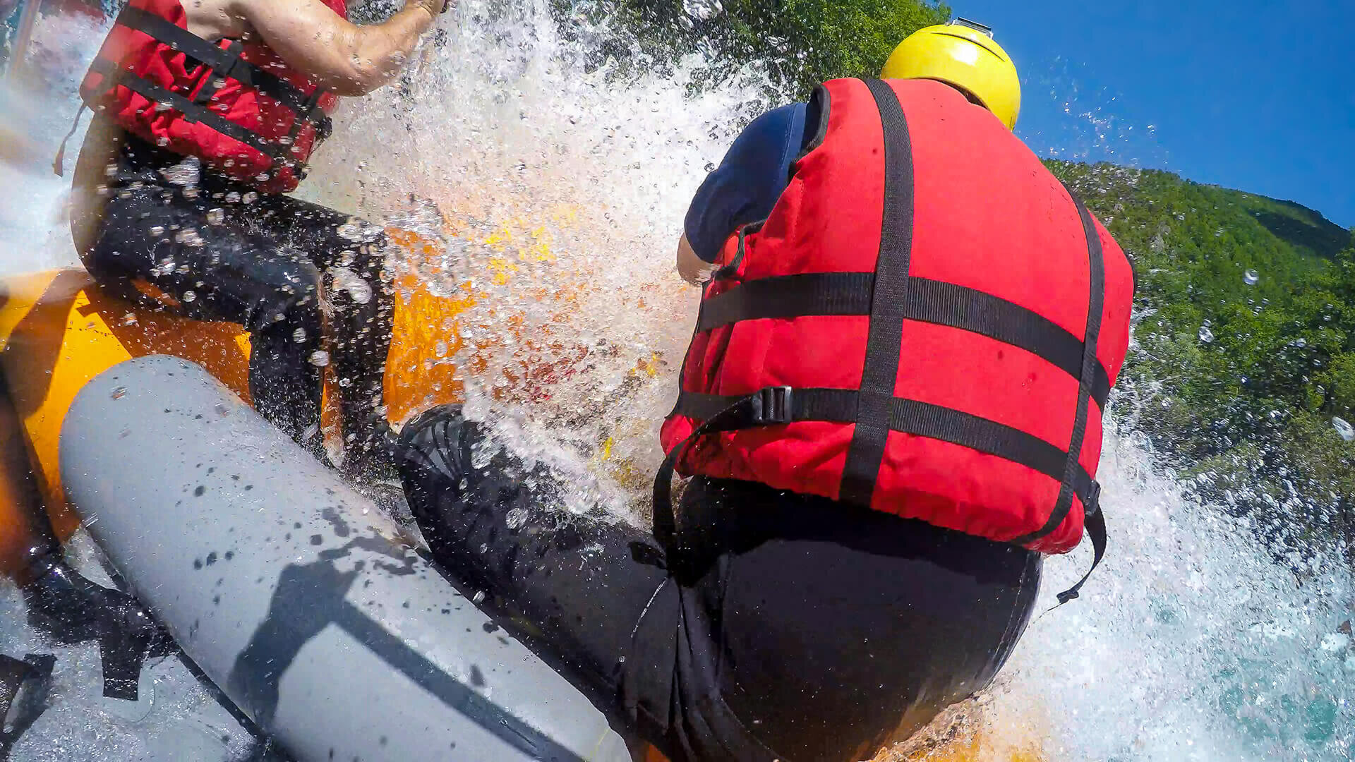Wolfpack Rafting 2