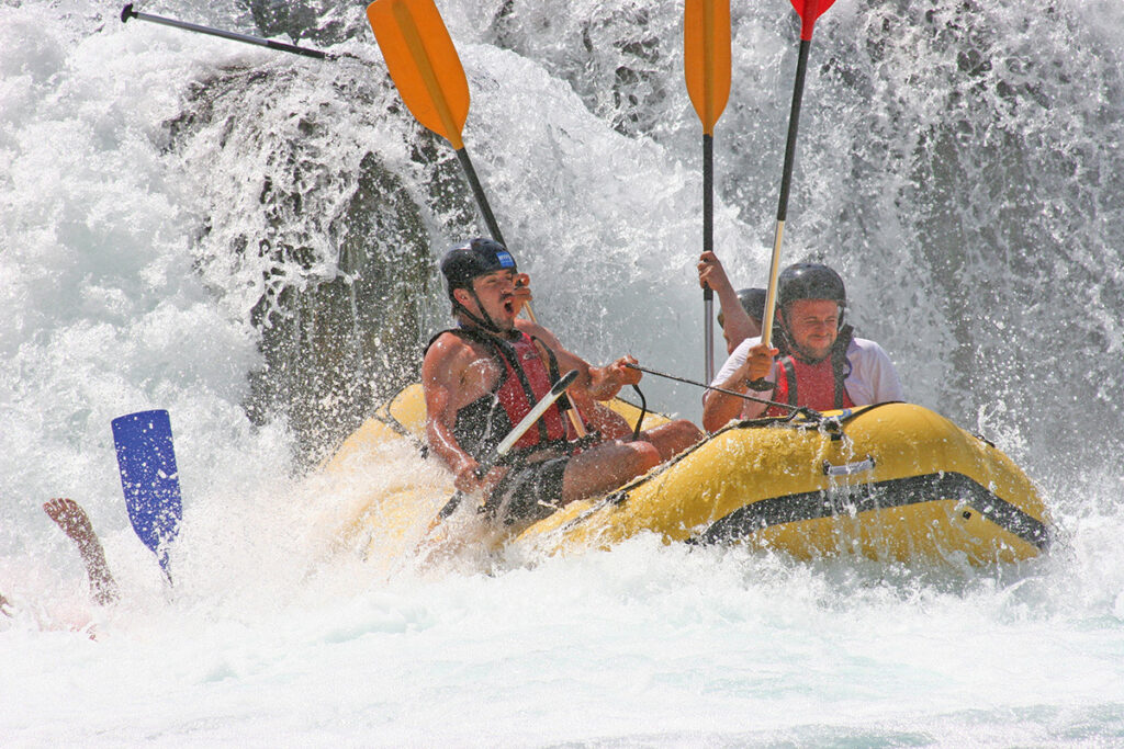Guided vs Self-Guided Rafting in Colorado: What You Need to Know